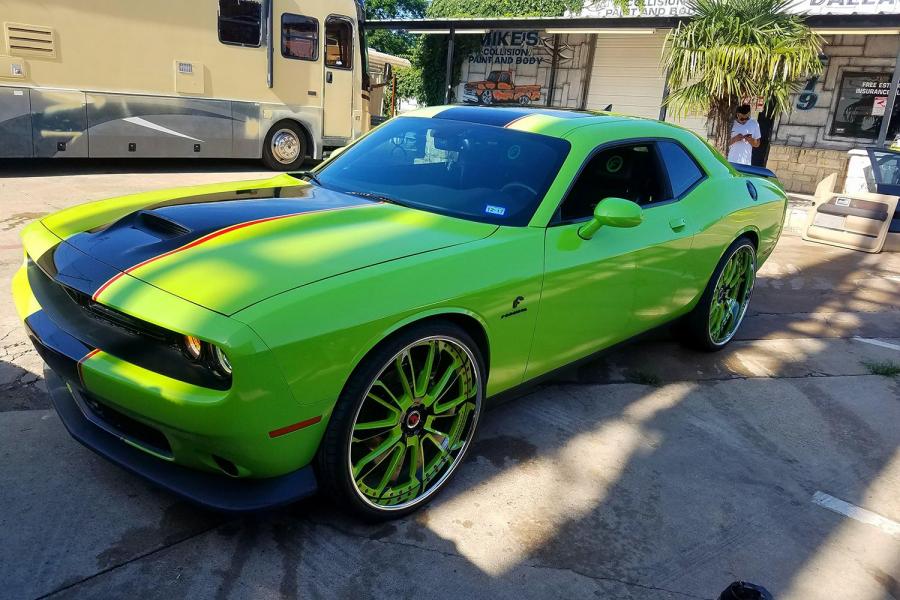 Dodge Challenger on Forgiato Wheels Green (F2.04-C) '2017